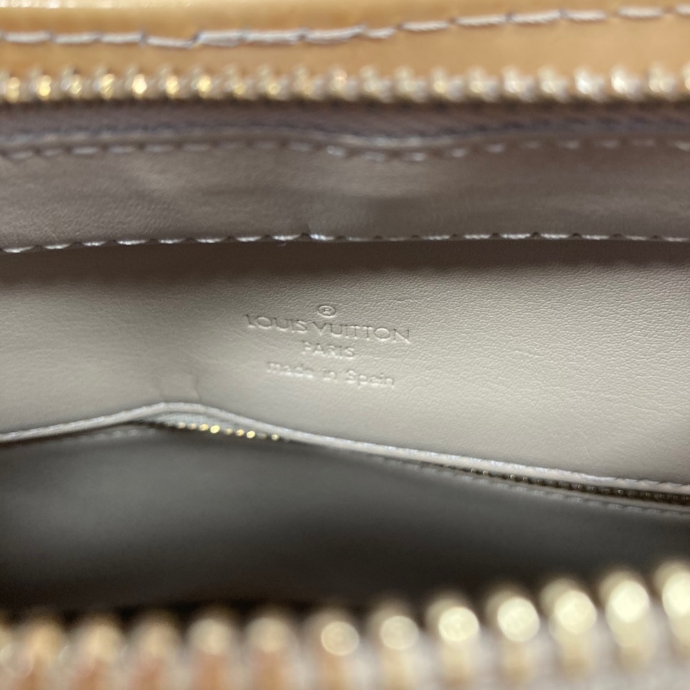 Louis Vuitton Monogram Vernis Houston Tote - Picture 11 of 15